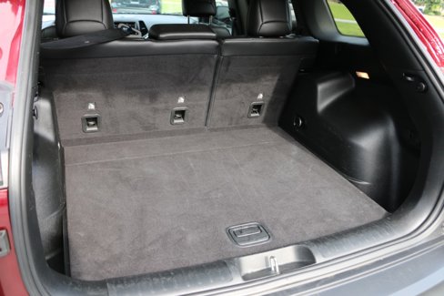 Used 2019 Jeep Cherokee Trailhawk image 29