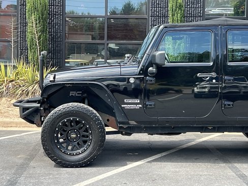 Used 2012 Jeep Wrangler Unlimited Sport w/ Max Tow Pkg image 10