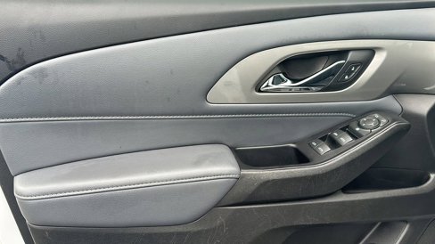 Used 2020 Chevrolet Traverse LT w/ LT Premium Package image 12