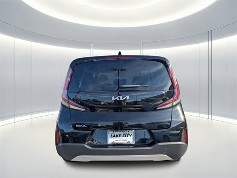 Used 2024 Kia Soul LX w/ Option Group 015 image 5