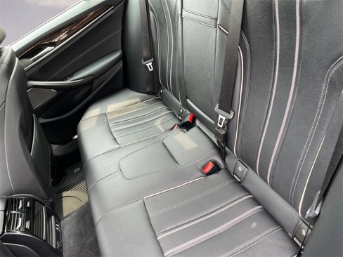 Used 2021 BMW 540i xDrive w/ Premium Package image 13