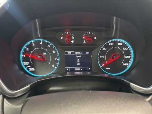 Used 2021 Chevrolet Equinox LS image 34