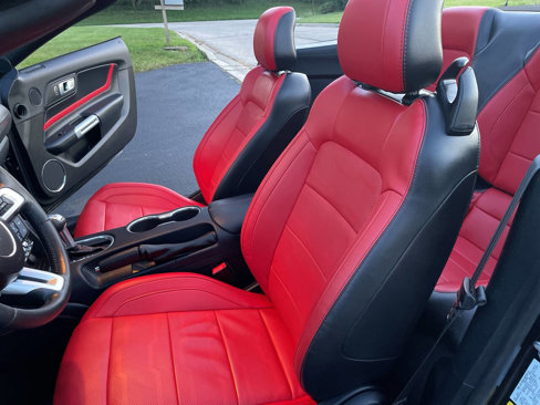 Used 2018 Ford Mustang GT Premium w/ GT Performance Package image 9