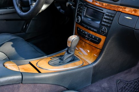 Used 2003 Mercedes-Benz E 320 Sedan image 23