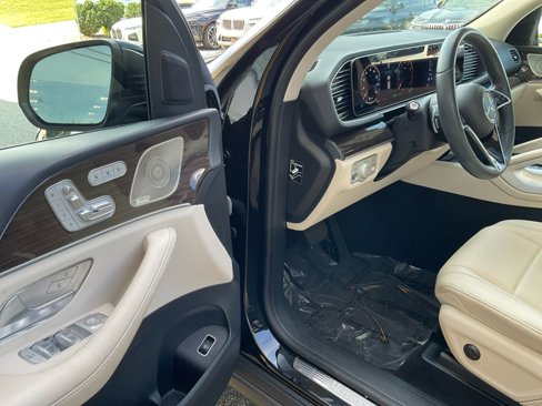 Used 2024 Mercedes-Benz GLE 350 4MATIC image 35