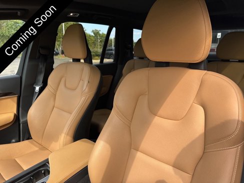 Used 2018 Volvo XC90 T5 Momentum w/ Convenience Package image 21