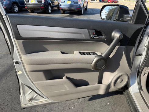 Used 2011 Honda CR-V LX image 20