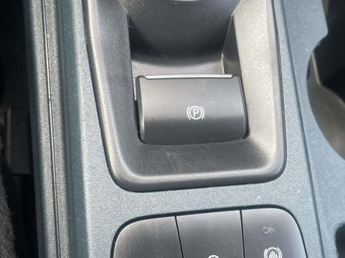 Used 2022 Ford Maverick XL image 23
