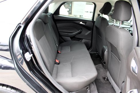 Used 2017 Ford Focus SE image 17