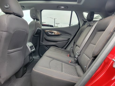 Used 2020 GMC Terrain SLE w/ Driver Convenience Package image 10