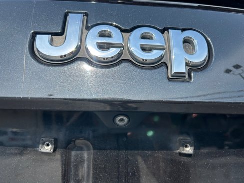 Used 2015 Jeep Grand Cherokee Laredo w/ Quick Order Package 23E image 20
