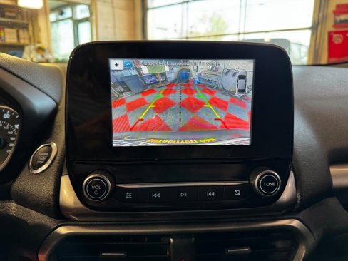 Used 2018 Ford EcoSport SE image 22