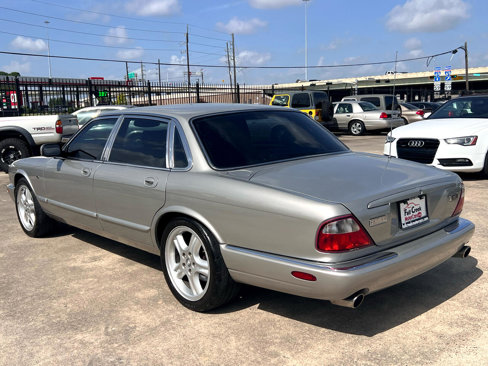 Used 1999 Jaguar XJ8 image 5