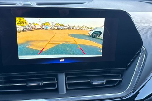 New 2025 Chevrolet Trax ACTIV w/ Sunroof Package image 24