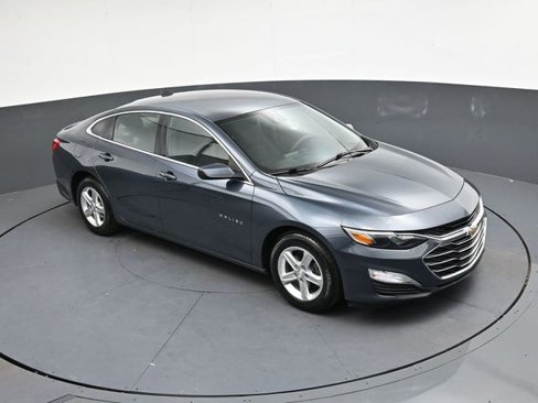 Used 2021 Chevrolet Malibu LS w/ Driver Confidence Package II image 18