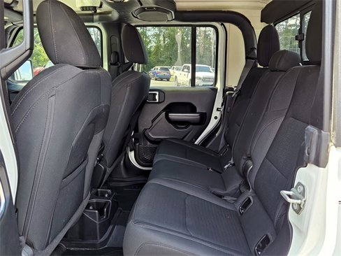 Used 2021 Jeep Gladiator Sport image 13