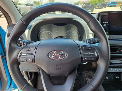 Used 2023 Hyundai Kona SEL w/ Convenience Package image 13