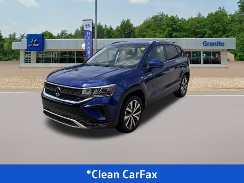 Used 2022 Volkswagen Taos SE image 2