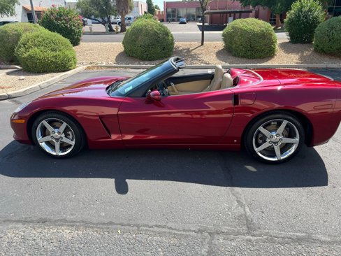 Used 2007 Chevrolet Corvette Premium Conv w/ 3LT w/ Preferred Equipment Group image 35