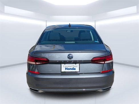 Used 2020 Volkswagen Passat 2.0T S image 4
