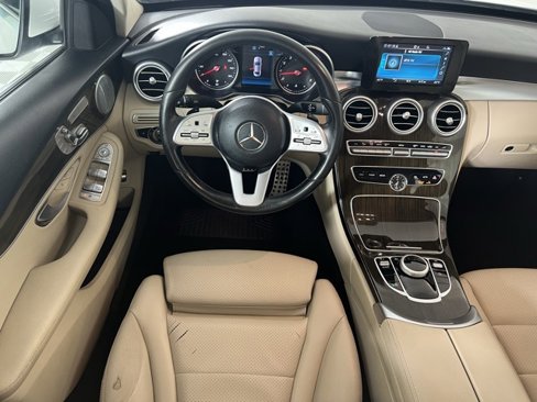 Used 2019 Mercedes-Benz C 300 4MATIC Sedan image 11