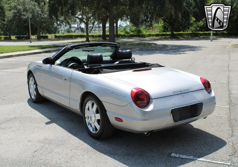 Used 2004 Ford Thunderbird image 16
