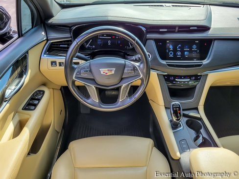 Used 2018 Cadillac XT5 AWD image 13