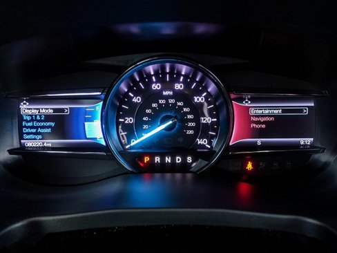 Used 2019 Ford Explorer Limited image 10