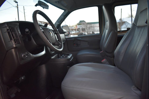 Used 2014 Chevrolet Express 2500 image 14