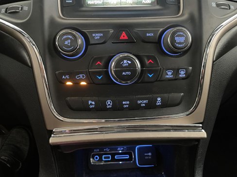 Used 2017 Jeep Grand Cherokee Laredo w/ Quick Order Package 2BE image 15