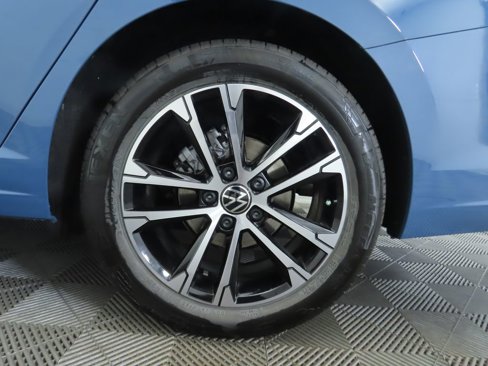 New 2025 Volkswagen Jetta Sport image 32