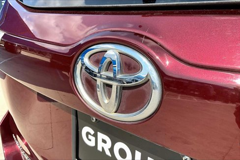 Used 2015 Toyota Highlander LE image 30