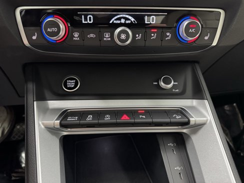 Used 2022 Audi Q3 2.0T Premium image 44