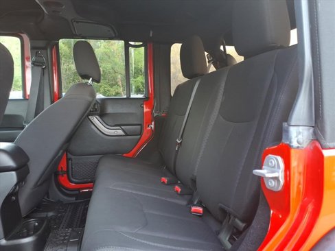 Used 2017 Jeep Wrangler Unlimited Sport image 10