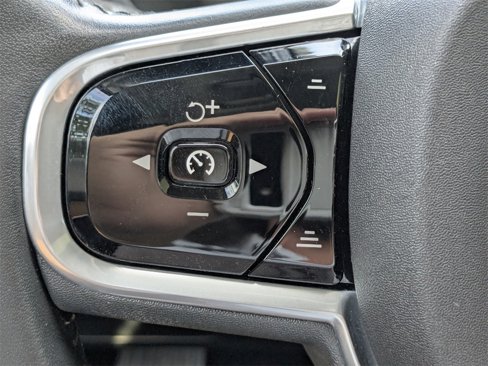 Used 2018 Volvo XC90 T6 Inscription w/ Convenience Package image 28