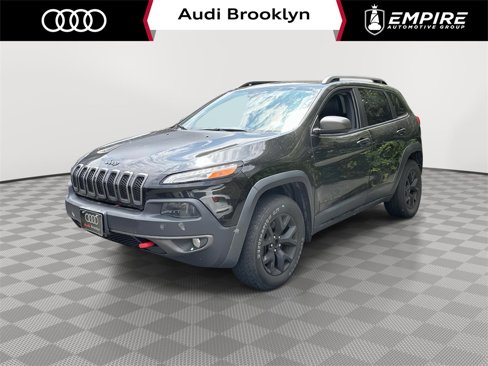 Used 2014 Jeep Cherokee Trailhawk w/ Comfort/Convenience Group image 1