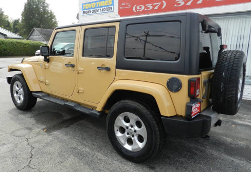 Used 2014 Jeep Wrangler Unlimited Sahara image 8