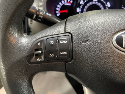 Used 2013 Kia Sportage LX image 11