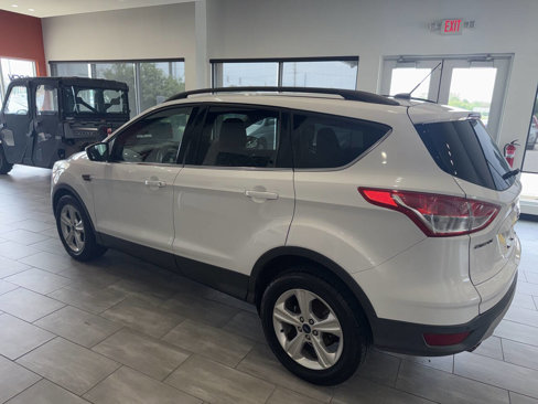Used 2015 Ford Escape SE w/ Equipment Group 201A image 10