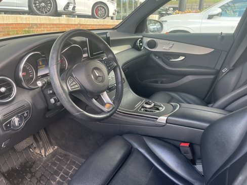 Certified 2019 Mercedes-Benz GLC 300 4MATIC image 3