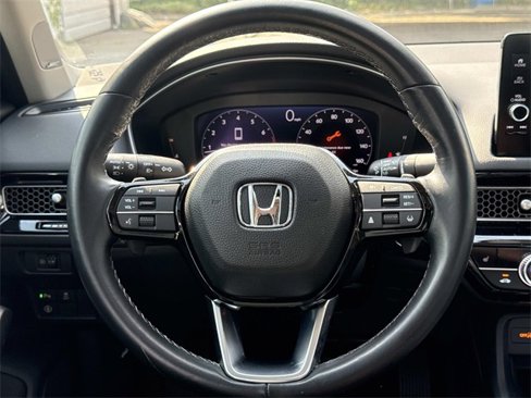 Used 2022 Honda Civic Touring image 13