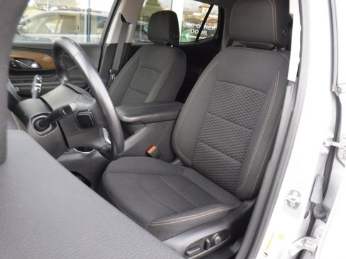 Used 2021 GMC Terrain SLE w/ Driver Convenience Package image 16