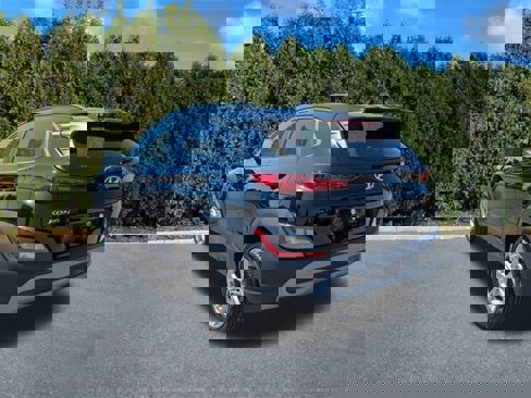 Used 2023 Hyundai Kona SEL w/ Cargo Package image 6