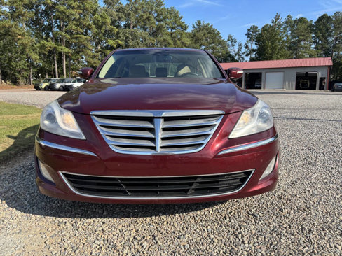Used 2012 Hyundai Genesis 3.8 image 7