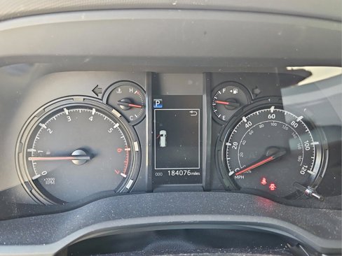 Used 2020 Toyota 4Runner SR5 image 21