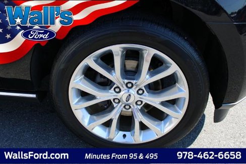 Certified 2019 Ford Expedition Limited w/ Equipment Group 302A image 5