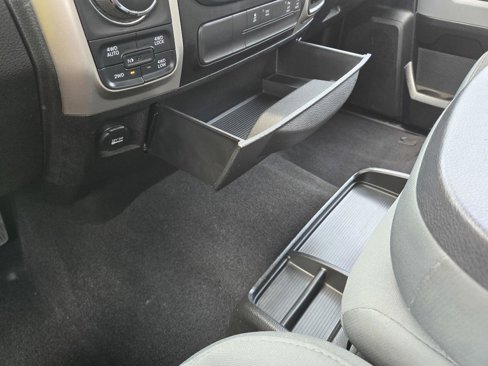 Used 2019 RAM 1500 Big Horn image 11