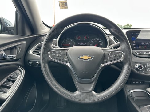 Used 2024 Chevrolet Malibu LT image 23