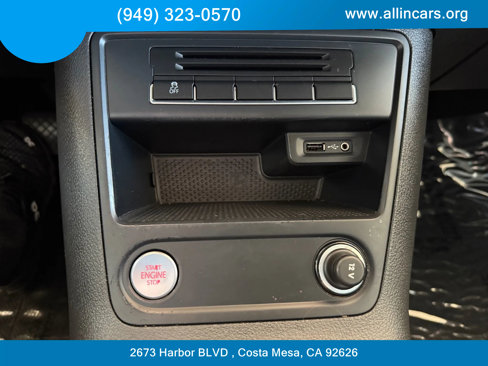 Used 2017 Volkswagen Tiguan Limited w/ Premium Package image 12
