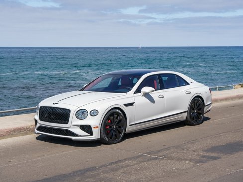 New 2025 Bentley Flying Spur Plug-In Hybrid image 1